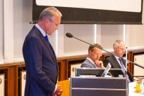 Der Vorstand berichtet: (v.l.n.r.) Joachim Linnemann (Präsident), Prof. Dr. Dietricht Grashoff (Schatzmeister), Tim Großmann (Bürgerpark Direktor)