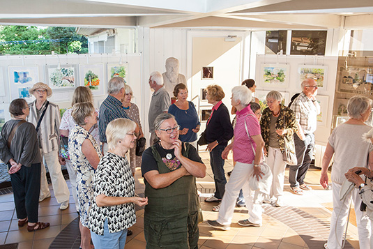 Eindrücke von der Maltreff Ausstellung im Foyer der Meierei Eindrücke von der Maltreff Ausstellung im Foyer der Meierei