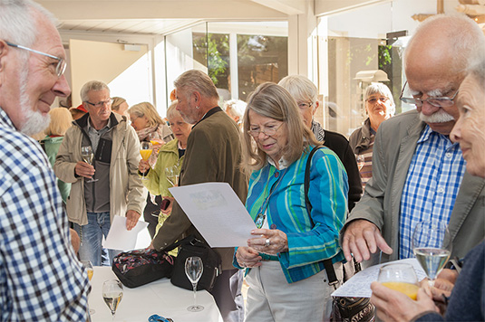 Ausstellungseröffnung Maltreff im Foyer der Meierei Ausstellungseröffnung Maltreff im Foyer der Meierei