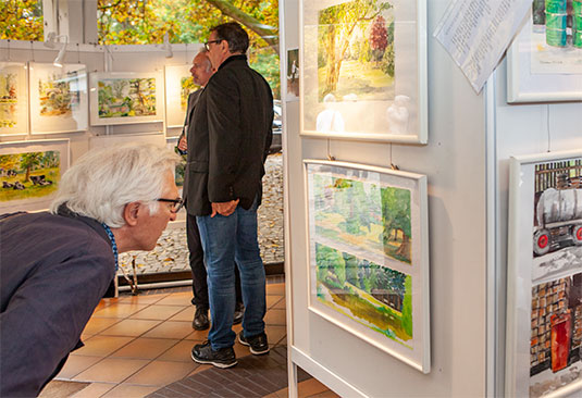 In der Maltreff-Ausstellung In der Maltreff-Ausstellung